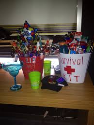 21st Birthday Gift Ideas For Guys Pin By Vanessa Correia On Crafty Gift Ideas Boyfriends 21st Birthday 21st Birthday Gifts 21st Birthday Gifts For Guys