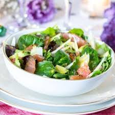 Salade Simple Fraiche Et Legere Pour Repas De Fetes Recette Salade Simple Salade Cuisine