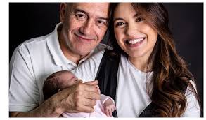 images?q=tbn:ANd9GcTglrc1pzAo0HHzngI9dTj