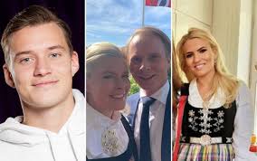 Hopp til navigeringhopp til søk. Henrik Elvejord Borg 17 Mai Henrik Elvejord Borg Dropper 17 Mai Feiring Gjor Opp For Meg Ved A Stjele De Svenske Damene