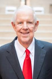 Nine Distinguished Alumni, Business Leaders Honored