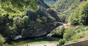 3 Jours Au Cœur De L Ardeche En 2020 Ardeche Balade Belvedere