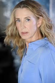 Gretchen Cowan's Instagram, Twitter & Facebook