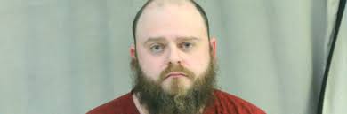 Records: Man charged after found with bag of meth at Boone County recovery  center