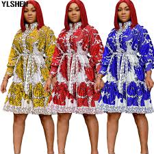 Robes longue boubou moderne pour femme en bazin riche. 2021 New African Dresses For Women Dashiki African Clothes Bazin Riche Sexy Slim Half Sleeve Robe Africain Grown Africa Dress Leather Bag