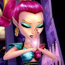 Gigi grant nails painted : r/MonsterHigh