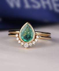 Emerald Engagement Ring Set Pear Wedding Ring Set Curved Emerald Engagement Ring Set Moonstone Engagement Ring Rose Gold Wedding Rings Vintage