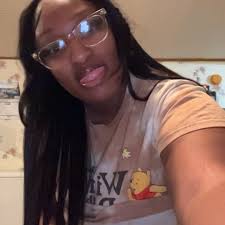 Property Available for Rent: 100 North Walnut St Ripley, MS 38663 3  bedroom/ 1 bath house $625/month $156.25/week $625/deposit Please stop by  127 Kingsley Road or email peddproperties@gmail.com to request a rental  application