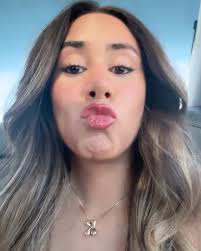 Karla Ventura's Instagram, Twitter & Facebook