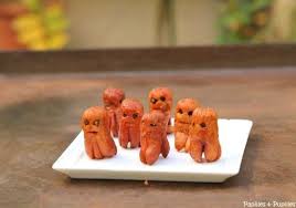 Recette Pour Halloween Saucisses Terrifiantes Recette Recettes Halloween Recette Halloween Apero Cocktails Halloween