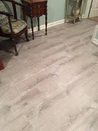 Lifeproof Lighthouse Oak 8 7 In X 47 6 In Luxury Vinyl Plank Flooring 20 06 Sq Ft Case I106511l The Ho Vinyl Flooring Kitchen Vinyl Flooring Flooring