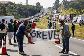 Página em apoio aos caminhoeiros!! Nova Greve Dos Caminhoneiros Deve Comecar Nos Proximos Dias