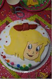 Hexenbesen durften natürlich wieder nicht fehlen, aber zudem erspielten sich die mädels bei lustigen. Motto Geburtstag Bibi Blocksberg Kuchen Deko Und Spiele Mamaz