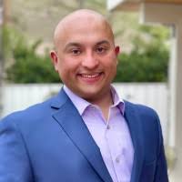 200+ "Paladines" profiles