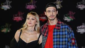 Et grâce à vos votes, vos artistes préférés ont eu le privilège et la chance de recevoir un nrj music awards, lors de cette 21ème édition, organisée ce 9 novembre à cannes. Nrj Music Awards 2019 Angele Bilal Hassani M Pokora Bigflo Et Oli Artistes De L Annee