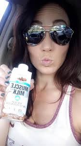 Devon Porter's Instagram, Twitter & Facebook