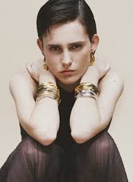 Collares y colgantes