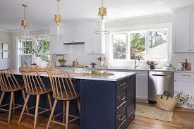 Prestige kitchen & bath offers kitchen and bathroom cabinets from quality manufacturers like waypoint living spaces, touchstone fine cabinetry, miralis, luxury line and mouser custom. Custom Kitchens Bathrooms I Metropolitan Cabinets Countertops
