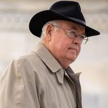 Ken Starr, Key Figure in Bill Clinton Impeachment and Former U.S. Solicitor  General, Dies at 76