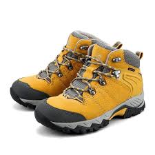 Amazon Com Clorts Women 39 S Hiker Leather Gtx Waterproof Hiking Boot Outdoor Backpacking Shoe Yellow Hkm 822f Hiking Boots Women Hiking Women Hiking Boots