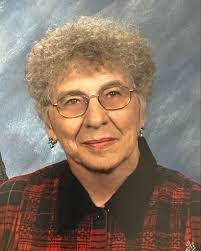 Fern Knox's Instagram, Twitter & Facebook