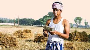 Pm kisan nidhi yojana 2021 status check can be done, once the installment credited farmer will receive a message from their respective bank about the amount credited but they can also check the same through the pm kisan list portal under the pmkisan.gov.in beneficiary status. Pm Kisan Samman Nidhi 8th Installment Know If You Will Get Rs 2000 Steps To Check Your Name In Beneficiaries List