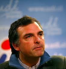 Las sociedades y vínculos con la Universidad del Desarrollo que complican  al nuevo presidente de la