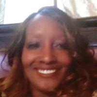 Lisa Nevins's Instagram, Twitter & Facebook