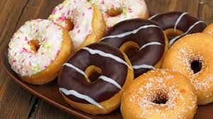 Donat yang satu ini memang dikenal sebagai donat yang mempunyai rasa lezat. Tips Membuat Donat Tetap Lembut Meski Sudah Dingin Tribun Bali