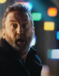 BAD TIDINGS: FIRST LOOK AT SKY CHRISTMAS SPECIAL STARRING LEE MACK AND  CHRIS McCAUSLAND