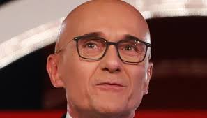 Amanda Lecciso entra al Grande Fratello: una sorpresa di famiglia per  Loredana