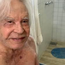Cid moreira (born 29 september 1927) is a brazilian journalist and tv anchor, active since 1947. Aos 91 Anos Cid Moreira Garante Que Tem Vida Sexual Ativa E Nunca Precisou De Viagra Noticia Direta