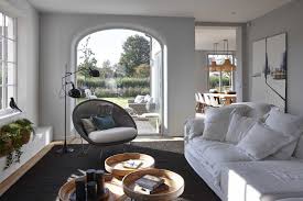 Check spelling or type a new query. Salon Chic Et Cocooning Dans Une Maison En Belgique Totalement Reamenagee Par L Architecte D Interieur Nancy Geerna Deco Sejour Decoration Contemporaine Maison