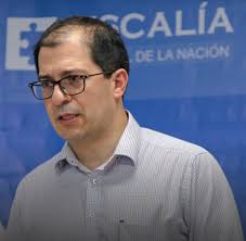 El avión del fiscal general, en emergencia