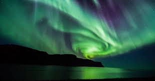 The Northern Lights Will Be Visible Over The U S Friday Night Here S How To See It Northern Lights Forecast Northern Lights Iceland Northern Lights Tour