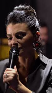 Sözü ve müziği bana ait olan “Bırakma” isimli şarkımı çok kıymetli  sanatçılarla ve harika çekim ekipleri ile birlikte ölümsüzleştirdik.☺️ Çok  yakında youtube'da yayında olacak.👌 Söz & Müzik: Anıl Sam Solist: Eda Özay 