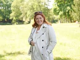 Katarzyna dowbor was born on march 7, 1959, in warsaw, mazowieckie, poland. Katarzyna Dowbor O Tvp Nasz Nowy Dom Polsat