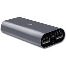 Share power with your own usb power delivery power bank. Case Logic 4400mah Dual Usb Power Bank Gold Cl Pb 44 103 Gd