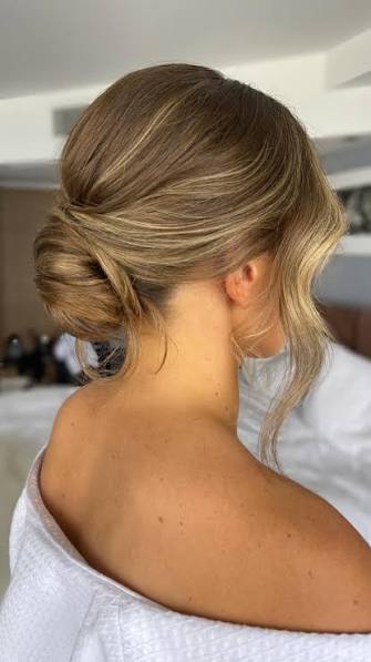Simple textured bun with face framing pieces , This bun works on most hair lengths and textures but keep in mind you need face framing cut to achieve this look ⬇️, ➡️ Face framing pieces like this are ...