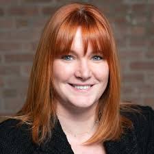 Kimberly Bryce's Instagram, Twitter & Facebook