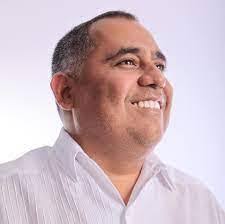 Bricia Huerta's Instagram, Twitter & Facebook