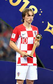 تعرف على كابتن منتخب كرواتيا لوكا مودريتش آر تي أونلاين منصة إخبارية هدفها إشراك بينما كان لوكا ميلانوفيتش مجرد طالب في ثاني سنواته الجامعية في زغرب ربما كان يهتف. ÙƒØ±ÙˆØ§ØªÙŠØ§ Ø¨Ù‚ÙŠØ§Ø¯Ø© Ù„ÙˆÙƒØ§ Ù…ÙˆØ¯Ø±ÙŠØªØ´ ØªØ¹ÙˆØ¯ Ø¥Ù„Ù‰ Ø§Ù„ÙˆØ§Ù‚Ø¹ Ø§Ù„Ø£Ù„ÙŠÙ… Ø¨Ø¹Ø¯ Ù…Ø¹Ø¬Ø²Ø© ÙƒØ£Ø³ Ø§Ù„Ø¹Ø§Ù„Ù… Ø§Ù„ÙŠÙˆÙ… Ø§Ù„Ø³Ø§Ø¨Ø¹