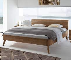 Nussbaum bett 140×200 herrlich futonbett x komplett bett niedrig futonbett aragon 140 160 180 x 200 cm futon holz bett sonoma eiche ahorn buche weiss schwarz neu holzmoblerei stuttgart betten Massives Nussbaum Bett Mit Gebogenem Holzkopfteil Parkano