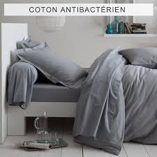 Comparez les prix en linge de lit parmi les offres de nos partenaires marchands et achetez en ligne. Drap Housse Sommier Articule Coton Sanitized Tertio Gris 3 Suisses