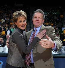 Kim mulkey dances with players in locker room following big 12 title win Kim Mulkey Bill Fennelley Wcfcourier Com