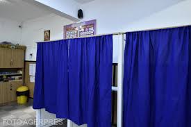 România își alege cei 32 de europarlamentari care o vor reprezenta în legislativul ue, iar în cazul. Alegeri Europarlamentare 26 Mai 2019 AflÄƒ Care Este SecÈ›ia Ta De Votare Vezi Aici Dcnews