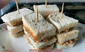 Sedikit mentega atau margerin (planta) untuk disapu pada roti. 6 Aneka Roti Sandwich Untuk Makan Sendiri Atau Boleh Di Buat Niaga