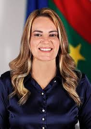 Sheila Lemos's Instagram, Twitter & Facebook