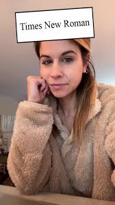 Alexandra Cook (@sonrisastudio)