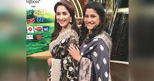 She made her acting debut in 1984 with abodh where she portrayed a young bride. Renuka Shahane Could Work With Madhuri Dixit Here S What She Has To Say